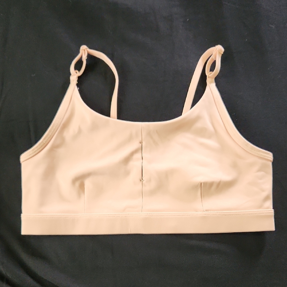 Women's Nike Indy Sports Bra. Size M. Pale Pink. GUC